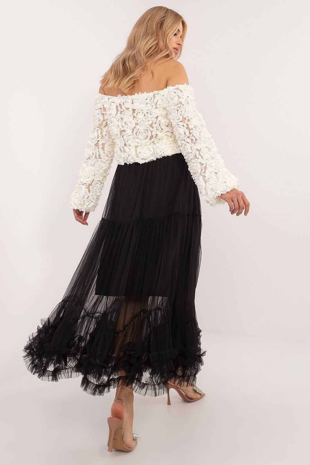 Long skirt model 202266 Factory Price 202266_1169406 350 kr Short Skirt and Top Sets Factory Price Fashion Nordic