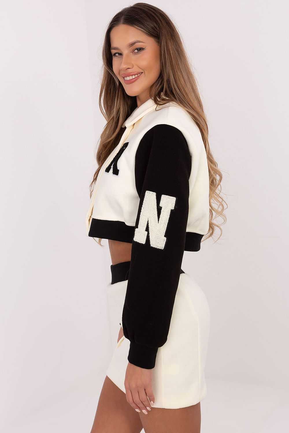 Set model 204424 NM 204424_1181532 510 kr Short Skirt and Top Sets NM Fashion Nordic