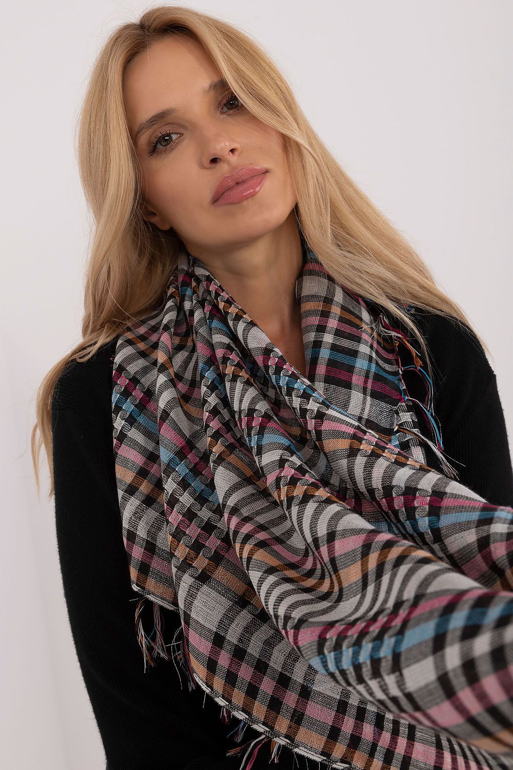 Neckerchief model 208381 AT 208381_1198710 43 Fashion & Accessories Fashion Nordic