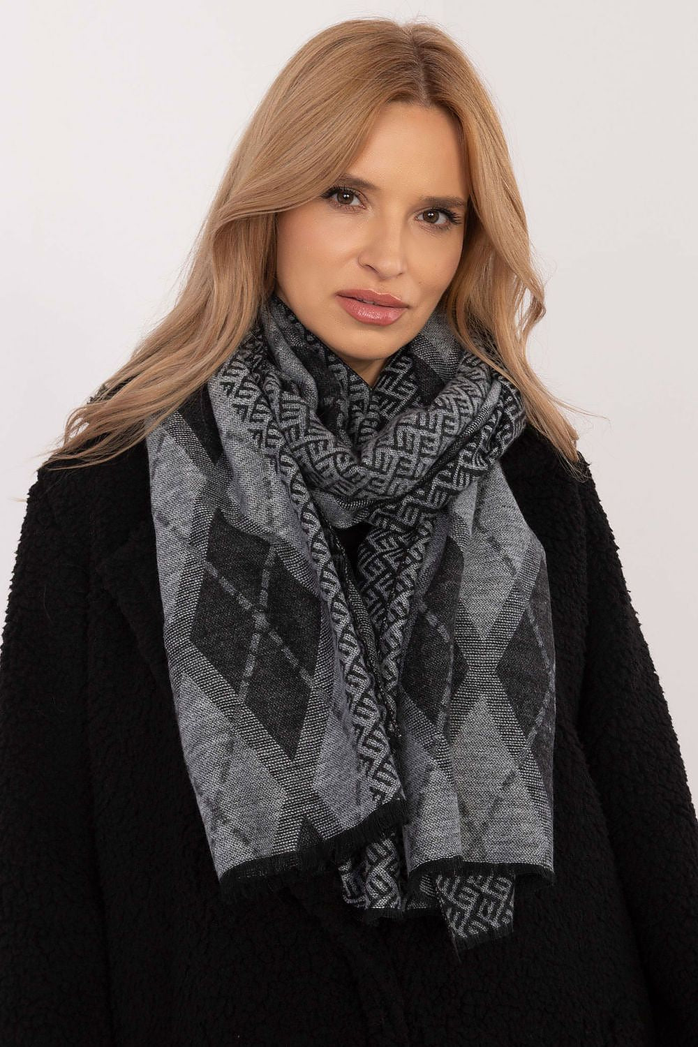 Neckerchief model 208402 AT 208402_1198731 71 Fashion & Accessories Fashion Nordic