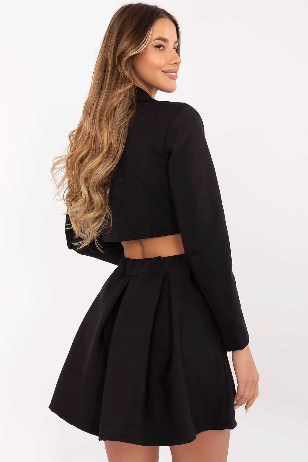 Short skirt model 209508 Italy Moda