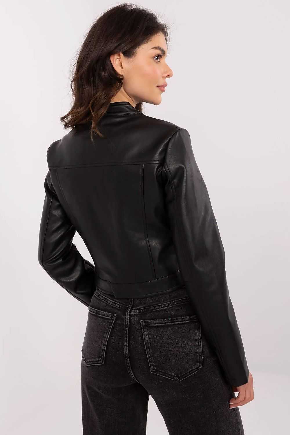 Jacket model 211181 NM 211181_1212216 379 kr NM Fashion Nordic