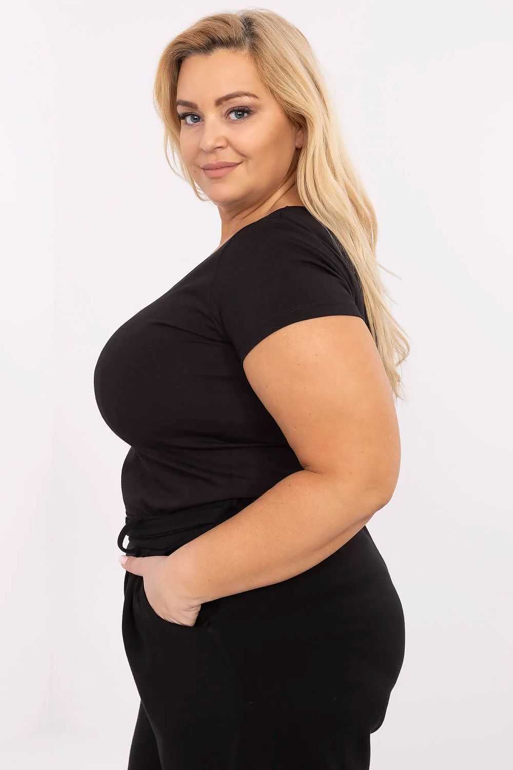 Plus size T-shirt model 211764 Relevance 211764_1214635 113 kr Relevance Fashion Nordic