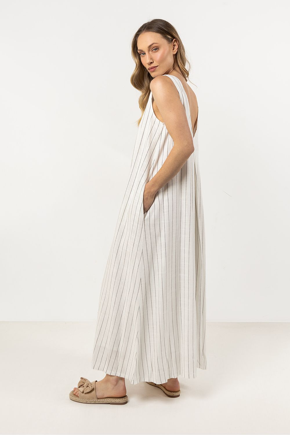 Daydress model 212181 awama 212181_1216779 768 Fashion Nordic