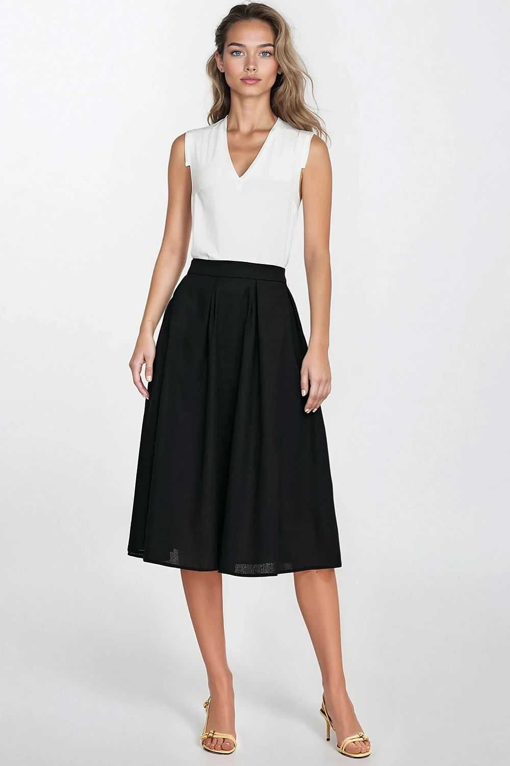 Skirt model 213972 Nife 213972_1225380 558 kr Short Skirt and Top Sets Nife Fashion Nordic