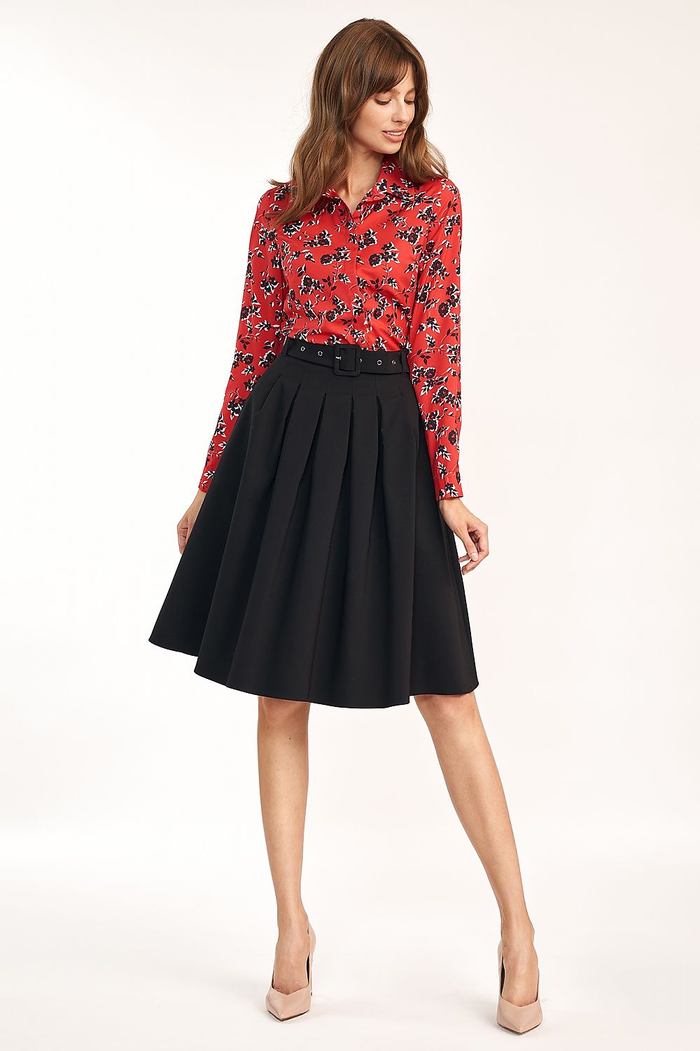 Skirt model 157444 Nife 157444_953949 395 Short Skirt and Top Sets Fashion Nordic