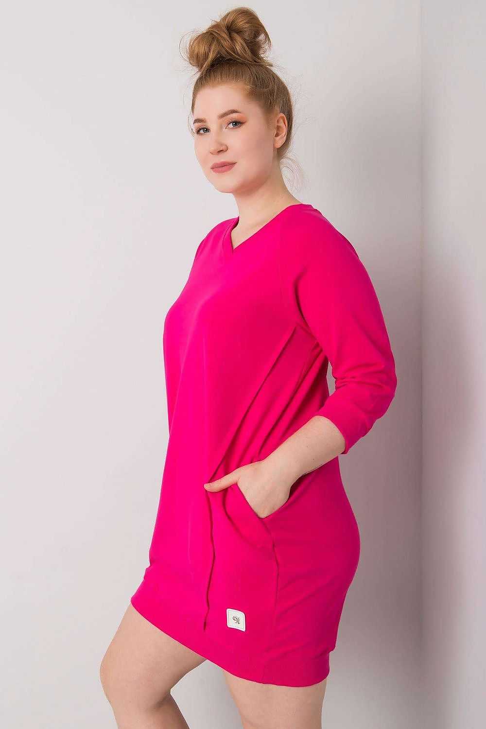 Plus size dress model 160076 Relevance 160076_967484 243 kr Relevance Fashion Nordic