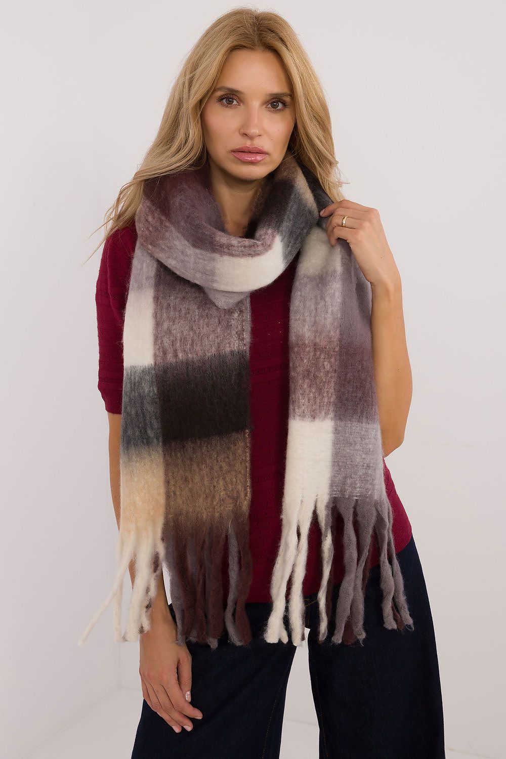 Shawl model 200279 AT 200279_1160178 96 Fashion & Accessories Fashion Nordic