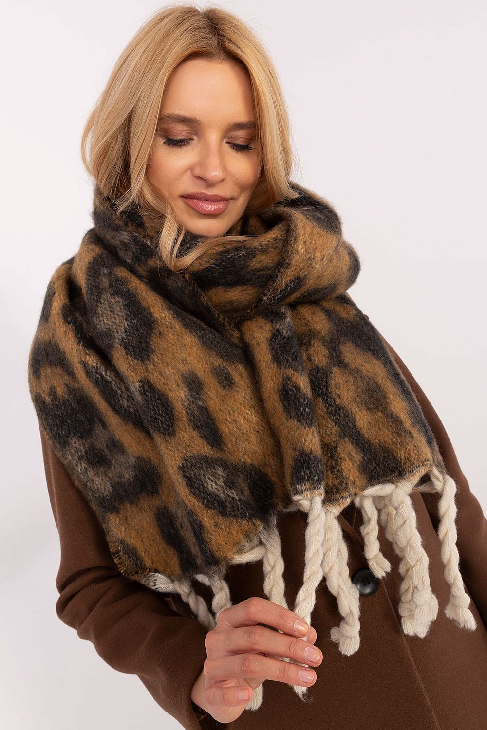 Shawl model 205960 AT 205960_1187366 111 Fashion & Accessories Fashion Nordic