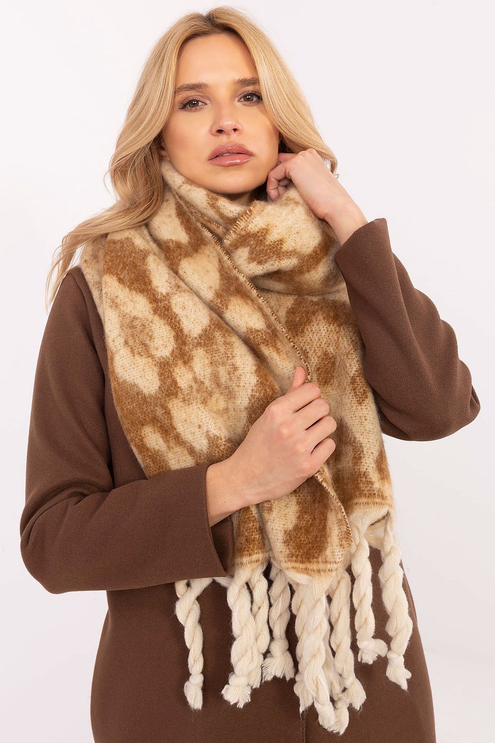 Shawl model 205960 AT 205960_1187366 111 Fashion & Accessories Fashion Nordic