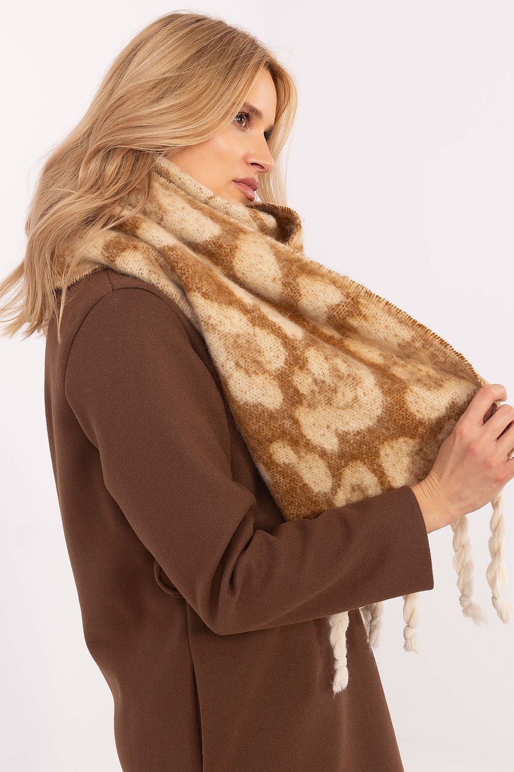 Shawl model 205960 AT 205960_1187366 111 Fashion & Accessories Fashion Nordic
