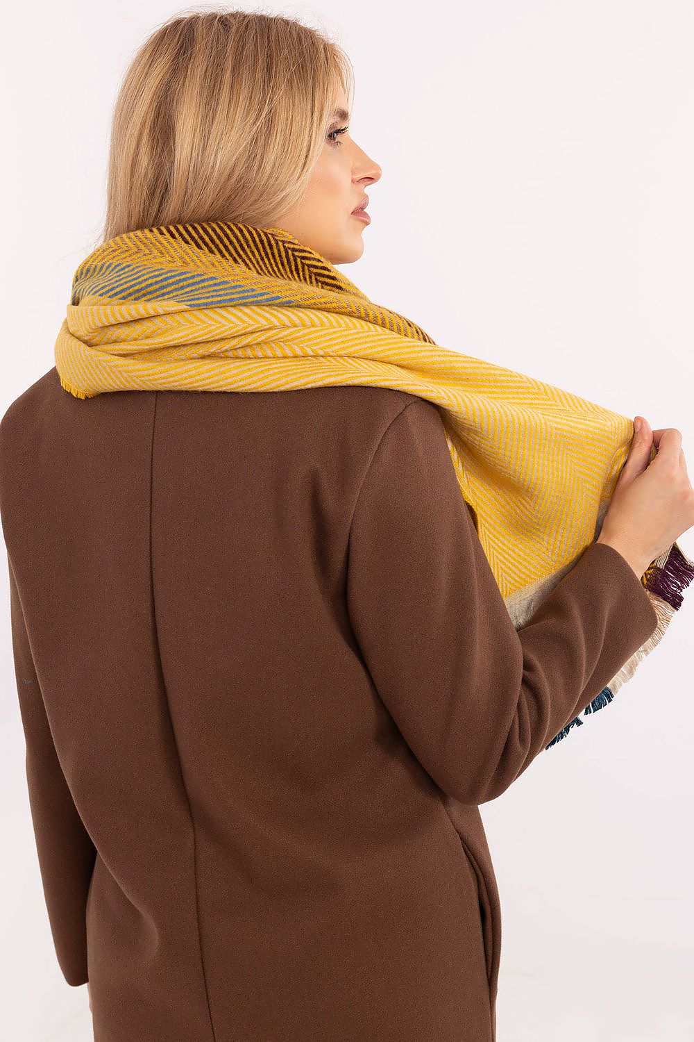 Shawl model 206037 AT 206037_1187724 96 Fashion & Accessories Fashion Nordic