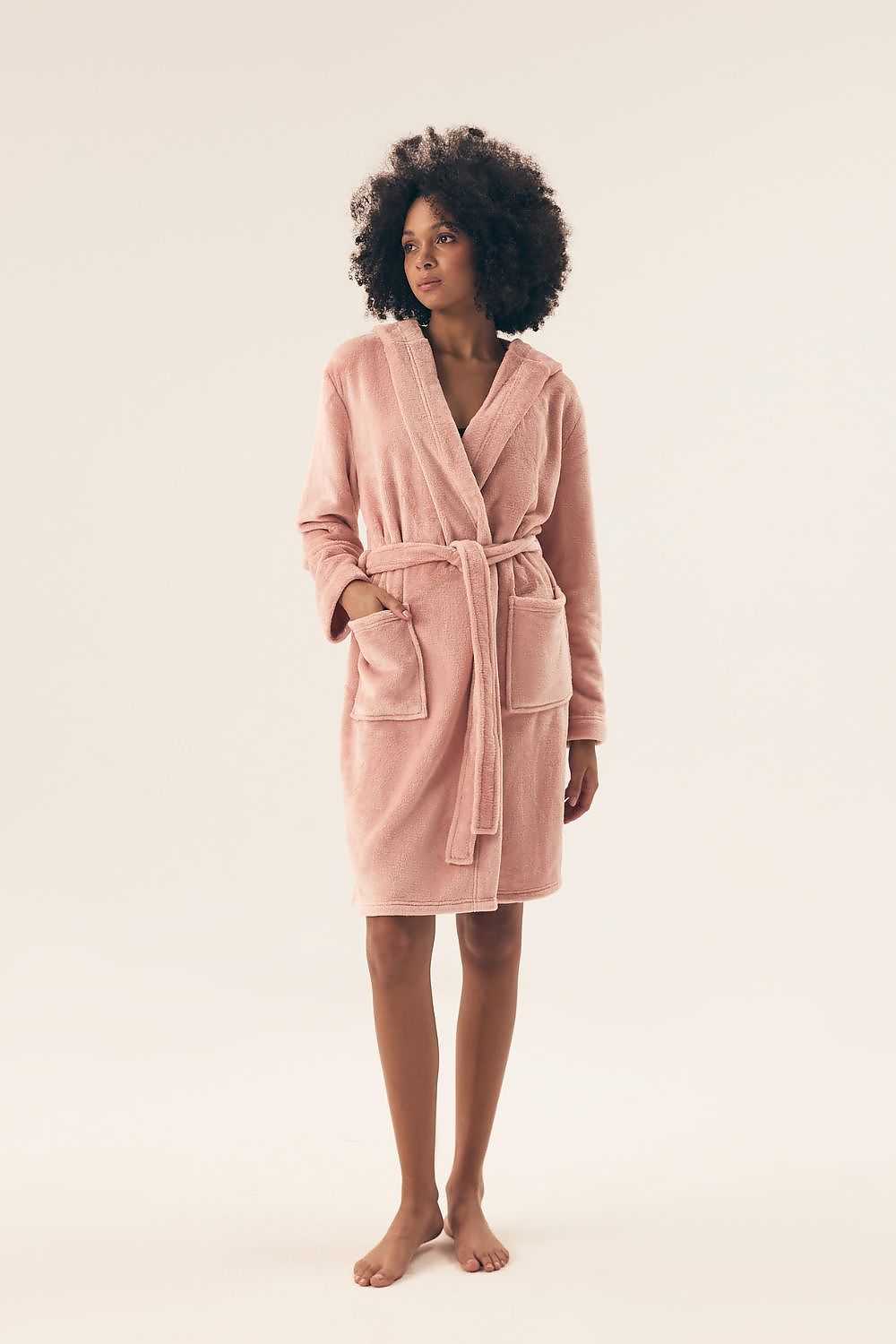 Bathrobe model 209621 Henderson 209621_1204018 310 kr Women's Nightwear Henderson Fashion Nordic