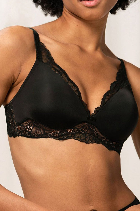  Padded bra model 230063 Triumph 
